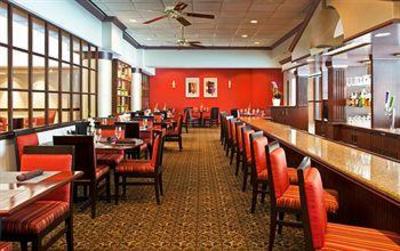 фото отеля Sheraton Suites Orlando Airport