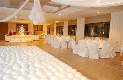 фото отеля Sheraton Suites Orlando Airport