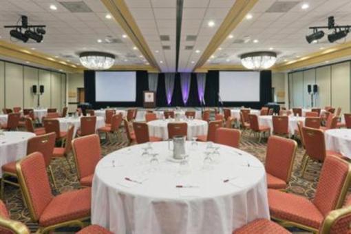 фото отеля Crowne Plaza Foster City - San Mateo