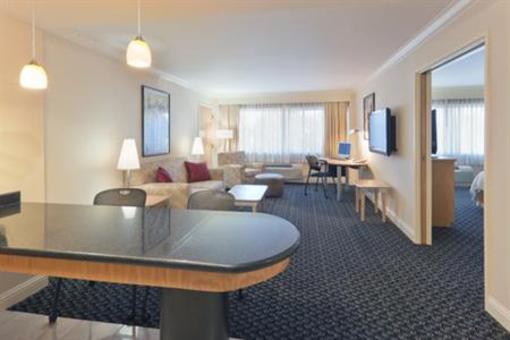 фото отеля Crowne Plaza Foster City - San Mateo