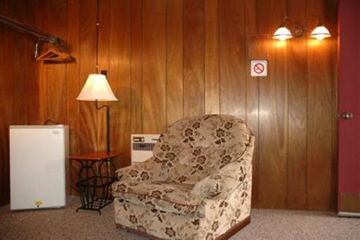 фото отеля Four Winds Motel