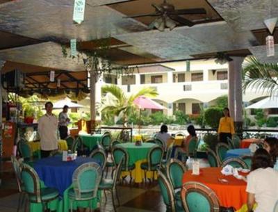 фото отеля La Maja Rica Hotel Tarlac