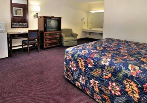 фото отеля Econo Lodge Glade Spring