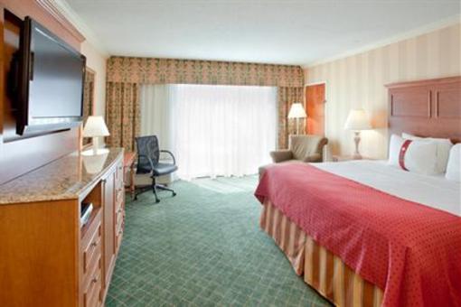 фото отеля Holiday Inn Blacksburg
