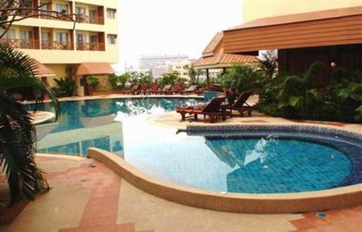 фото отеля Phuphaya Resort Pattaya
