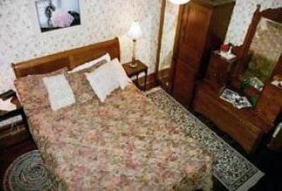 фото отеля Woodbine Hotel And Museum
