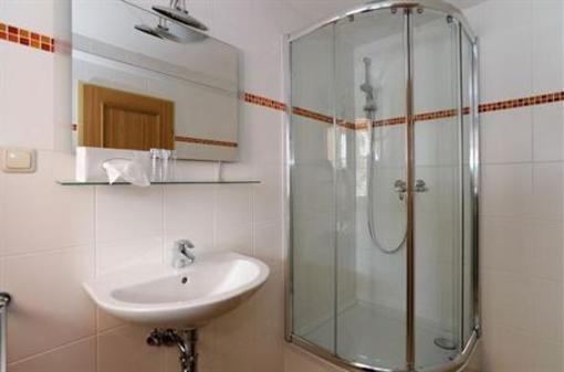 фото отеля Hotel Garni Valerie