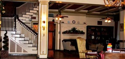 фото отеля Yankee Pedlar Inn