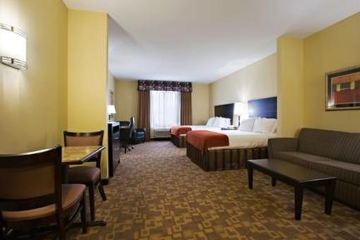 фото отеля Holiday Inn Express Hotel & Suites Snyder