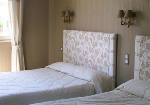 фото отеля Hotel Des Pins Soulac-sur-Mer