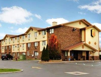 фото отеля Super 8 Motel Roseville Detroit Area
