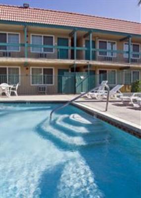 фото отеля Vacation Inn El Centro