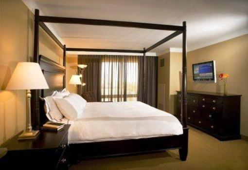 фото отеля Radisson Hotel Fargo