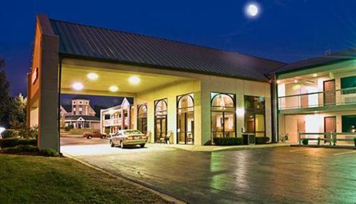 фото отеля Arbor Suites Medical Mile