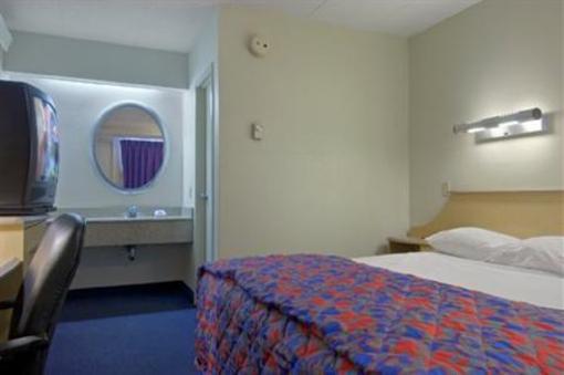 фото отеля Red Roof Inn Washington DC - Columbia Fort Meade