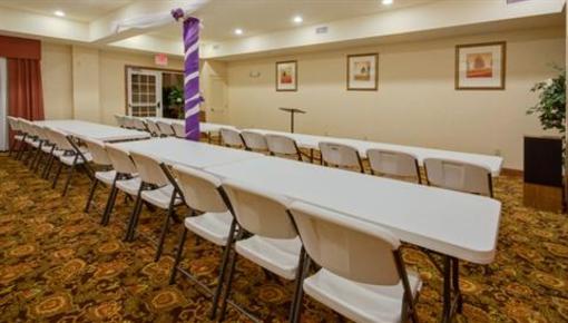фото отеля Country Inn & Suites Crestview