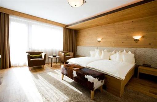 фото отеля Hotel Sportalm