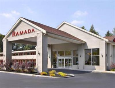 фото отеля Ramada Cleveland Airport West