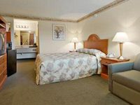 Ramada Cleveland Airport West