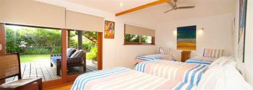 фото отеля HMAS Hawk Guest House Byron Bay