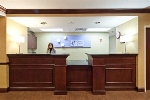 фото отеля Holiday Inn Express Lawrenceburg - Cincinnati