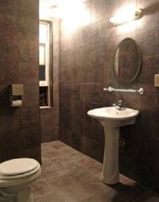 фото отеля Latham Hotel