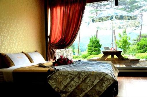 фото отеля White Castle Resort