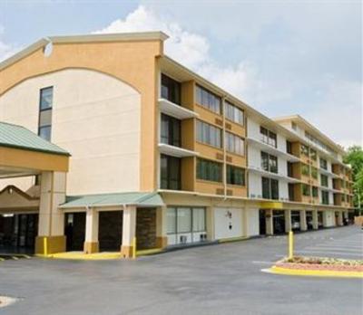 фото отеля Quality Inn & Suites Laurel
