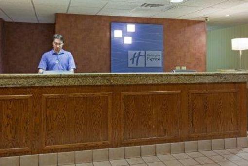 фото отеля Holiday Inn Express St. Cloud