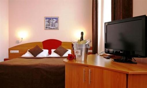 фото отеля Hotel Perla Targu Mures