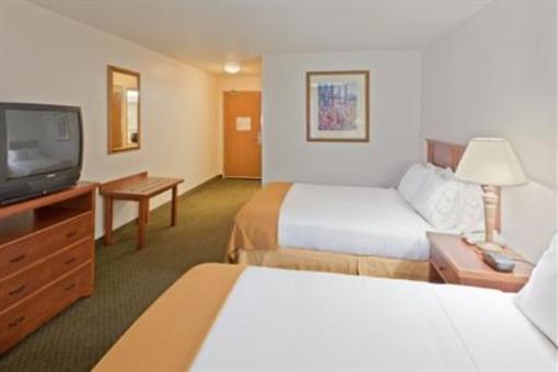 фото отеля Holiday Inn Express Hotel & Suites Lititz
