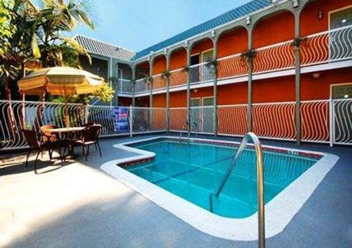 фото отеля Rodeway Inn Hollywood