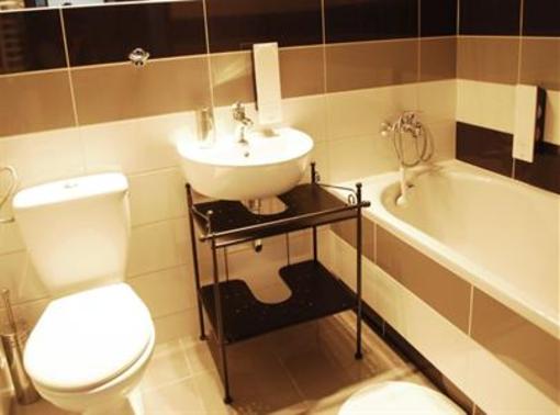 фото отеля Black & White Hotel Myslenice