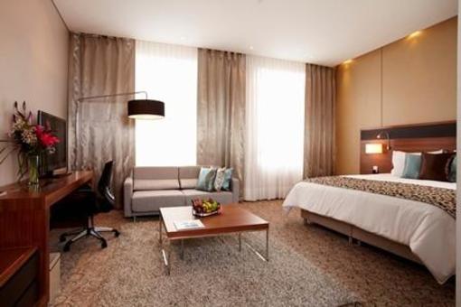 фото отеля Cosmos Insignia Hotel
