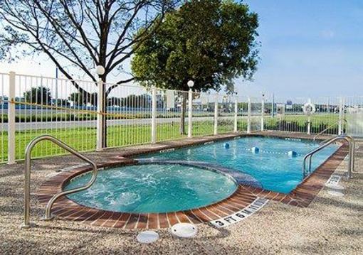 фото отеля Comfort Inn & Suites Selma (Texas)