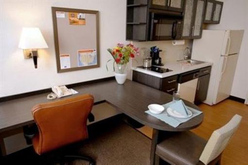 фото отеля Candlewood Suites Houston Clear Lake