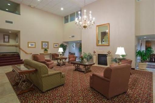 фото отеля Holiday Inn Express Tracy