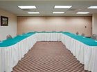 фото отеля Holiday Inn Express Tracy