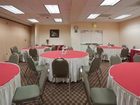 фото отеля Holiday Inn Express Tracy