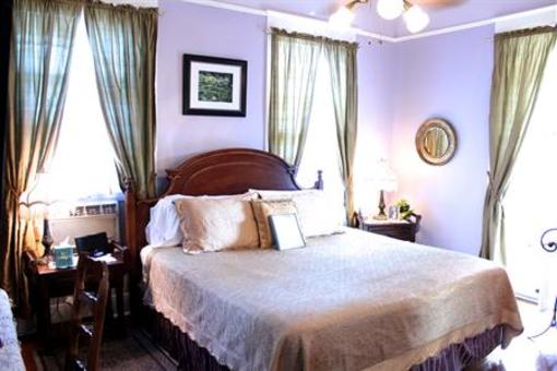 фото отеля Gardenia Inn