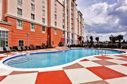 фото отеля Hampton Inn & Suites Orlando Airport Gateway Village Center