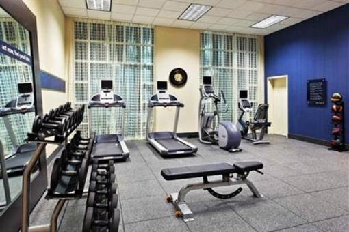 фото отеля Hampton Inn & Suites Orlando Airport Gateway Village Center