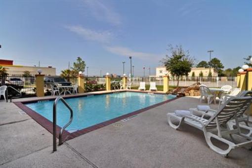 фото отеля Best Western Plus Sam Houston Inn & Suites