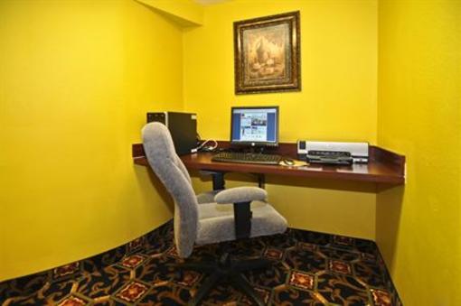 фото отеля Best Western Plus Sam Houston Inn & Suites