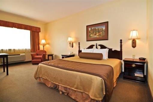 фото отеля Best Western Plus Sam Houston Inn & Suites