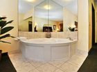 фото отеля Best Western Plus Sam Houston Inn & Suites