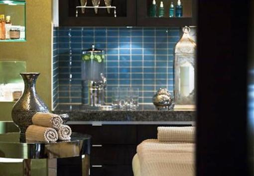 фото отеля Courtyard by Marriott Doha City Center