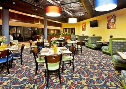 фото отеля Holiday Inn Main Gate East