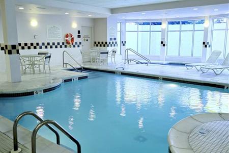 фото отеля Hilton Garden Inn Westbury