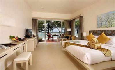 фото отеля The Briza Beach Resort Khao Lak Phang Nga
